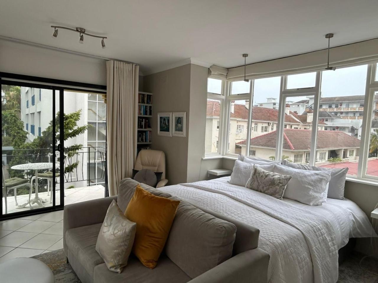 Cosy And Classy Sea Point Apartment Kapstaden Exteriör bild
